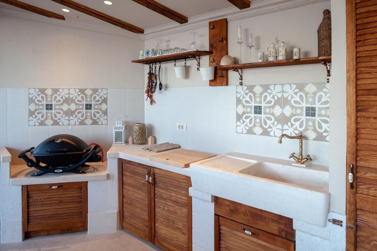 Idyllic Villa Marieta With Private Pool And Unforgettable View Makarska Exterior photo