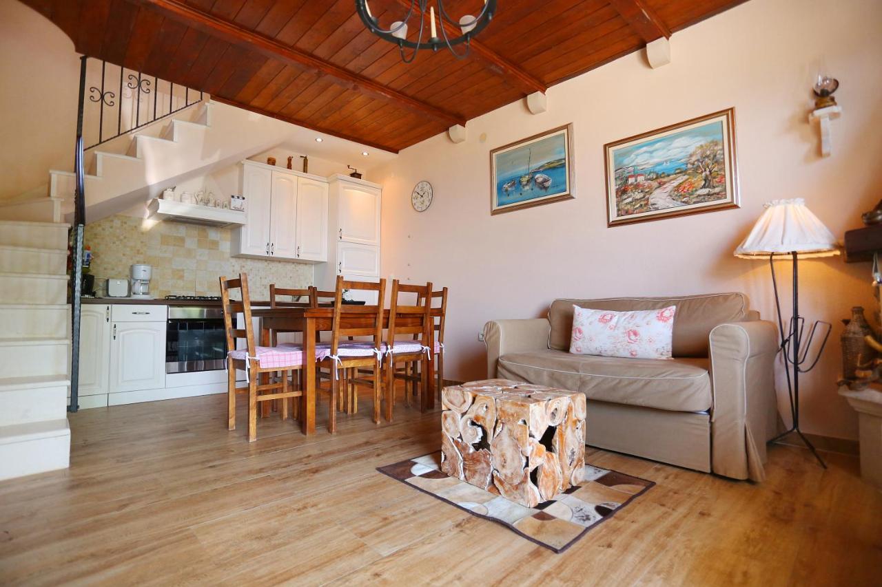 Idyllic Villa Marieta With Private Pool And Unforgettable View Makarska Exterior photo